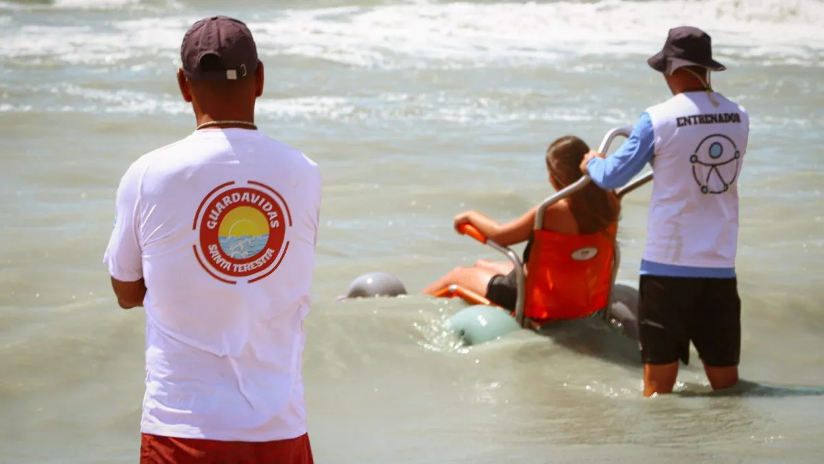 Servicio gratuito de sillas anfibias en distintas playas del distrito