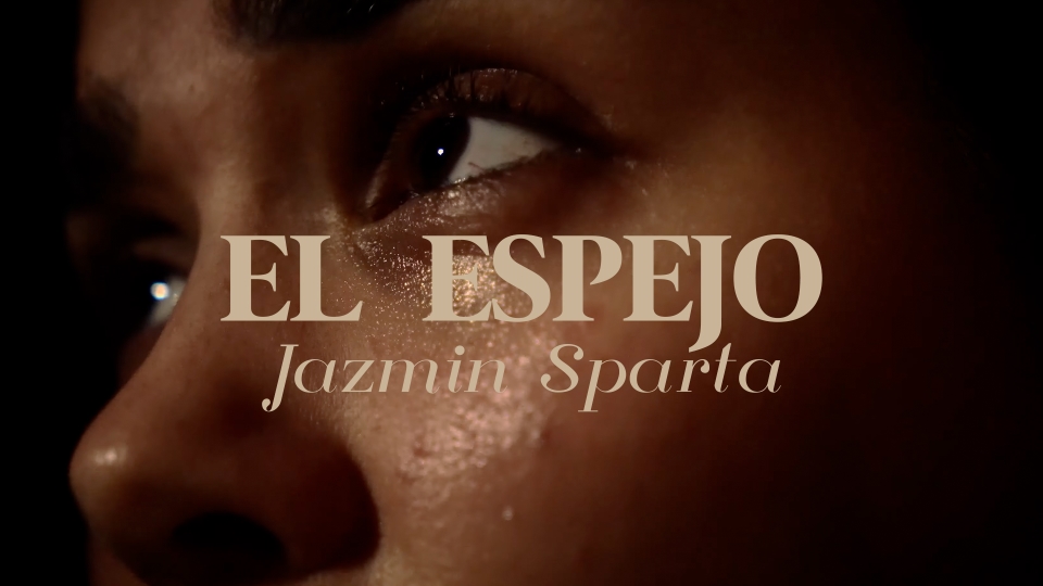 EL ESPEJO (Official Video)