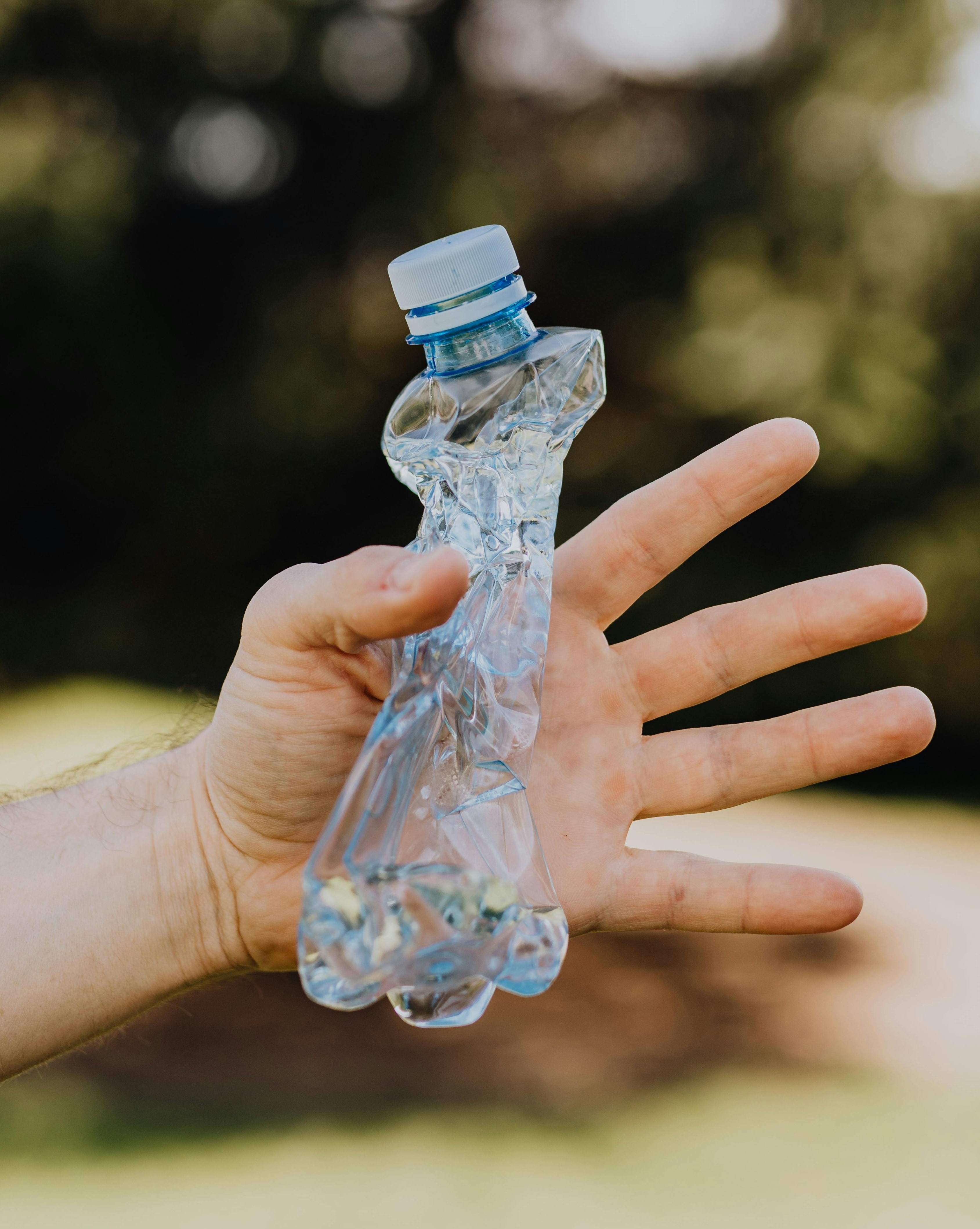 foto de reciclaje de botellas