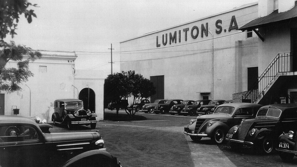 foto de los estudios lumiton