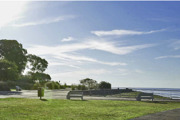 Sendero con universidad