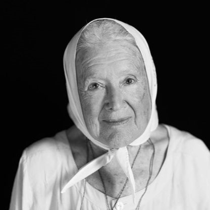 Abuela de plaza de mayo